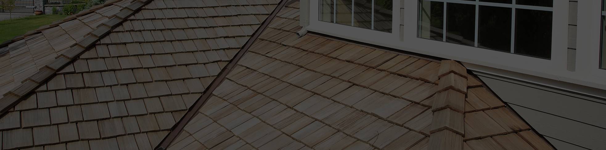 cedar wood roof shingles installation company in Deerfield, IL