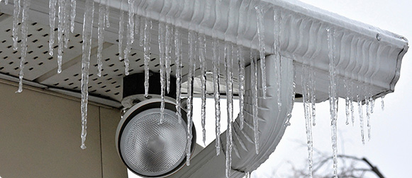 ice damming in gutters